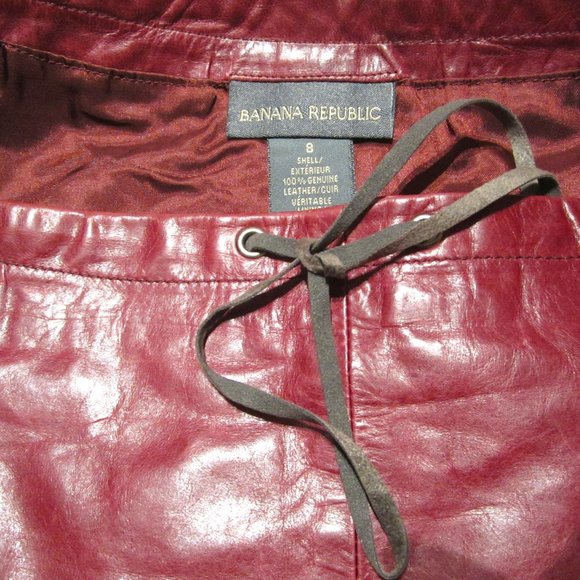 Banana Republic Red Wine Leather Skirt, US 8 - Picture 1 of 7